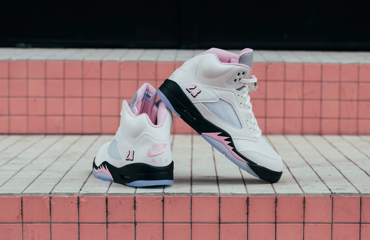 Air Jordan 5 Retro GS Medium Soft Pink - photo 2