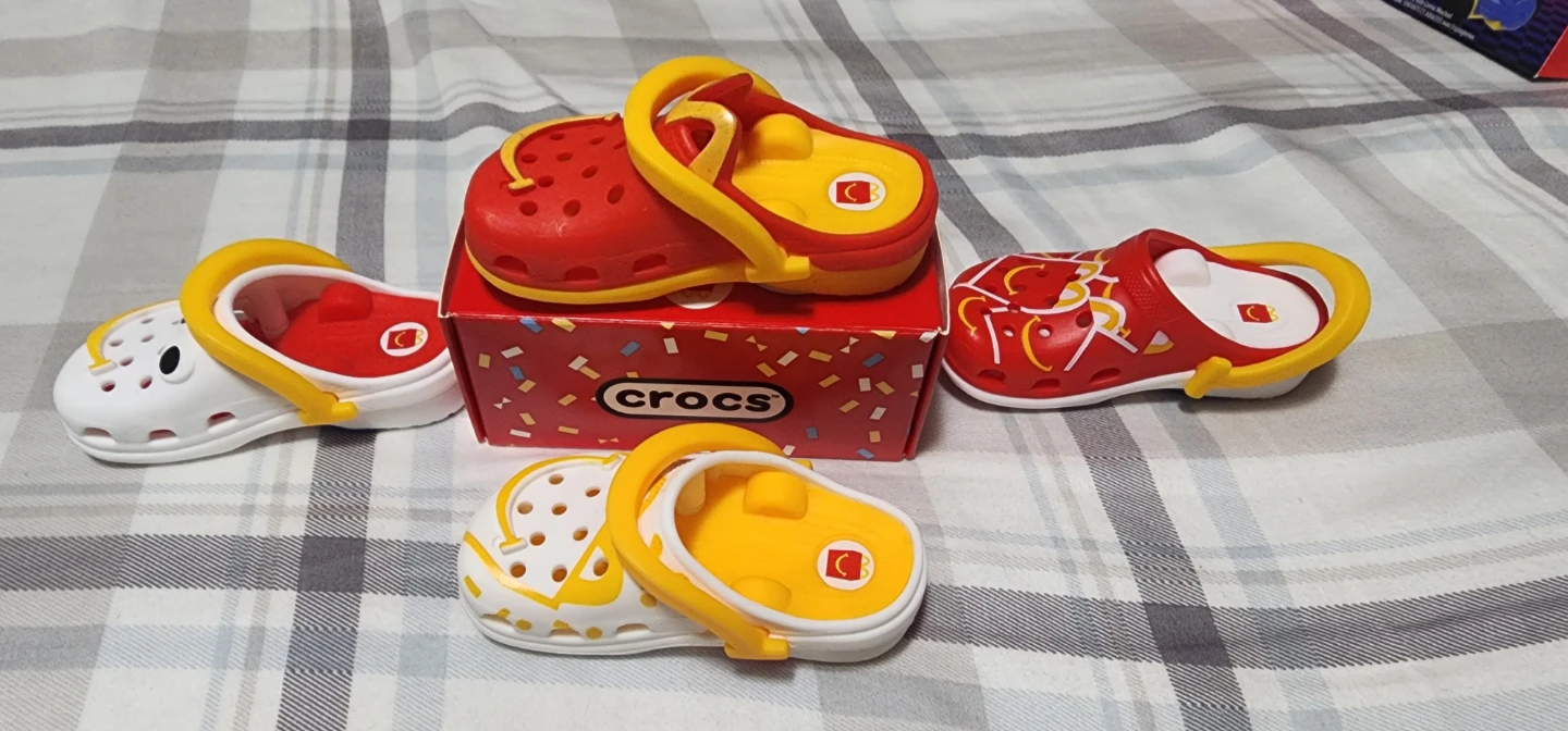 Crocs McDonald's Toy Keychains - photo 2