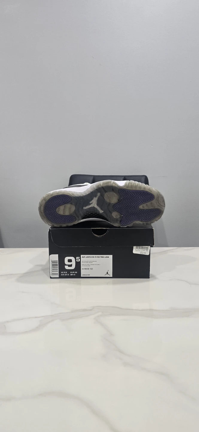 Air Jordan 11 Concord Low size 9.5 - photo 5