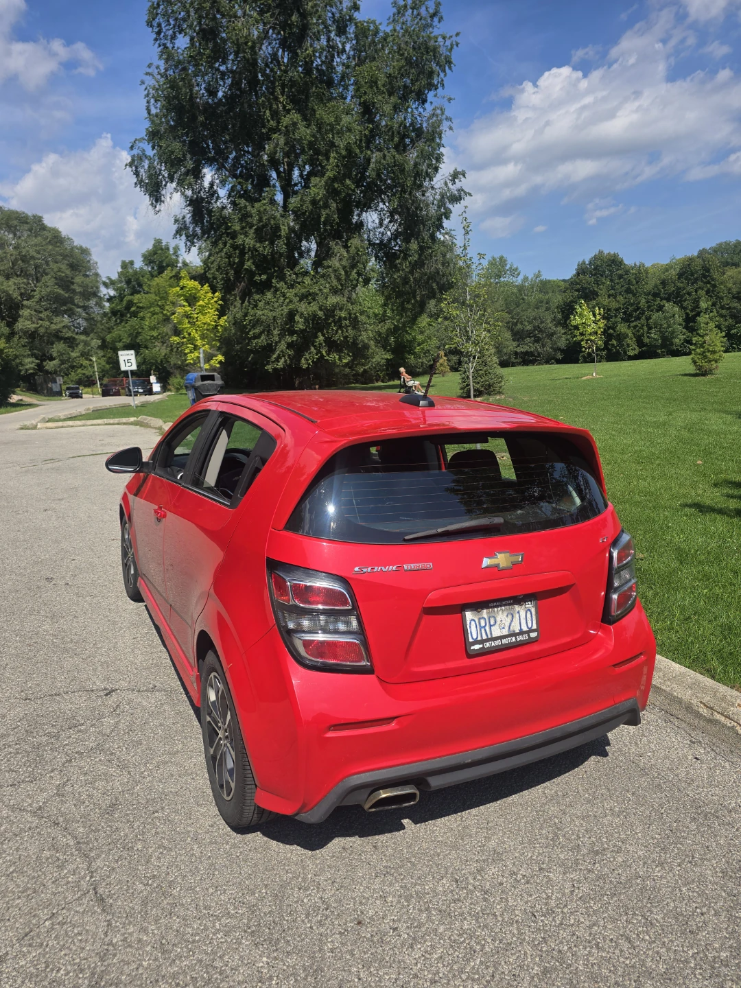 2017 Chevrolet Sonic Turbo RS Hatchback - photo 2