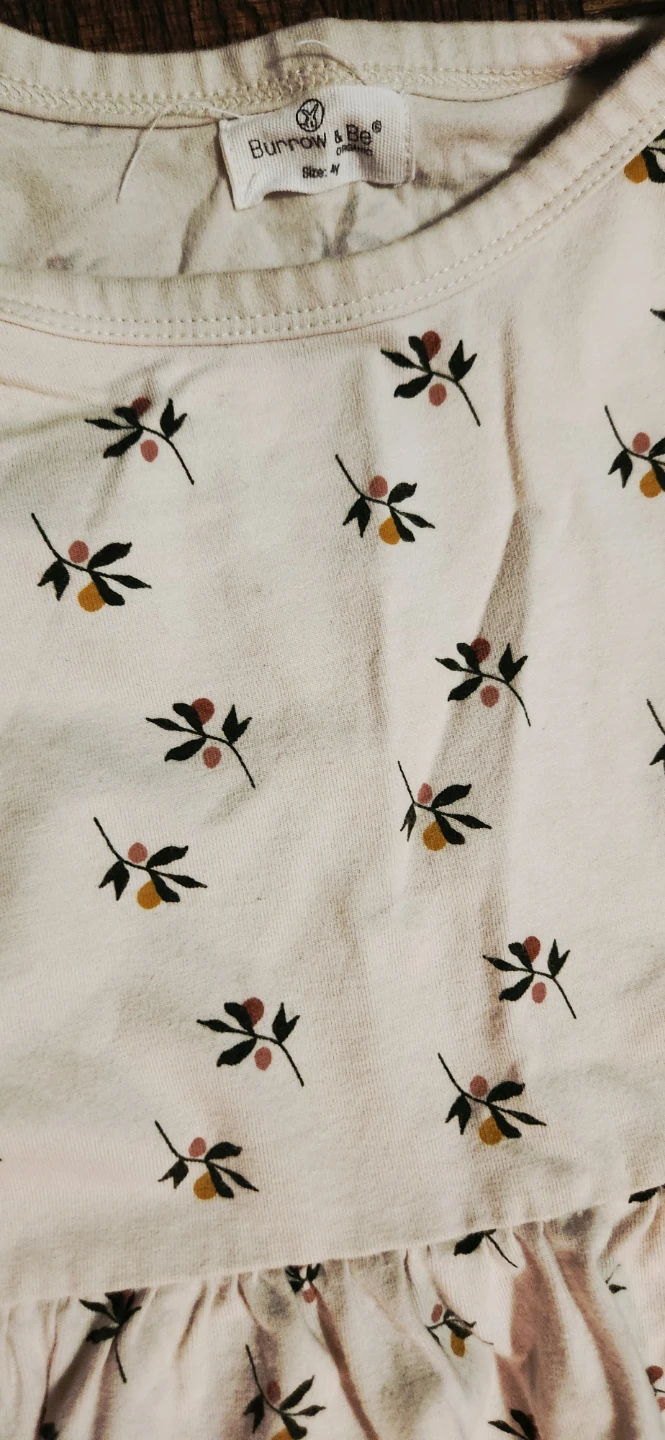 Branded girls clothes size 4 - photo 3