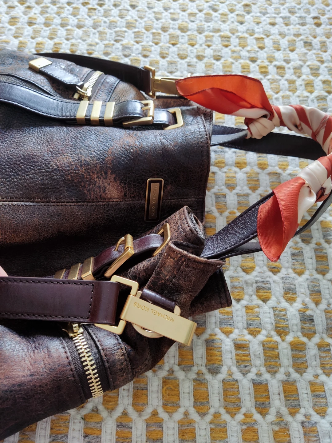 Vintage MICHAEL KORS Brown Leather Satchel Bag - photo 3