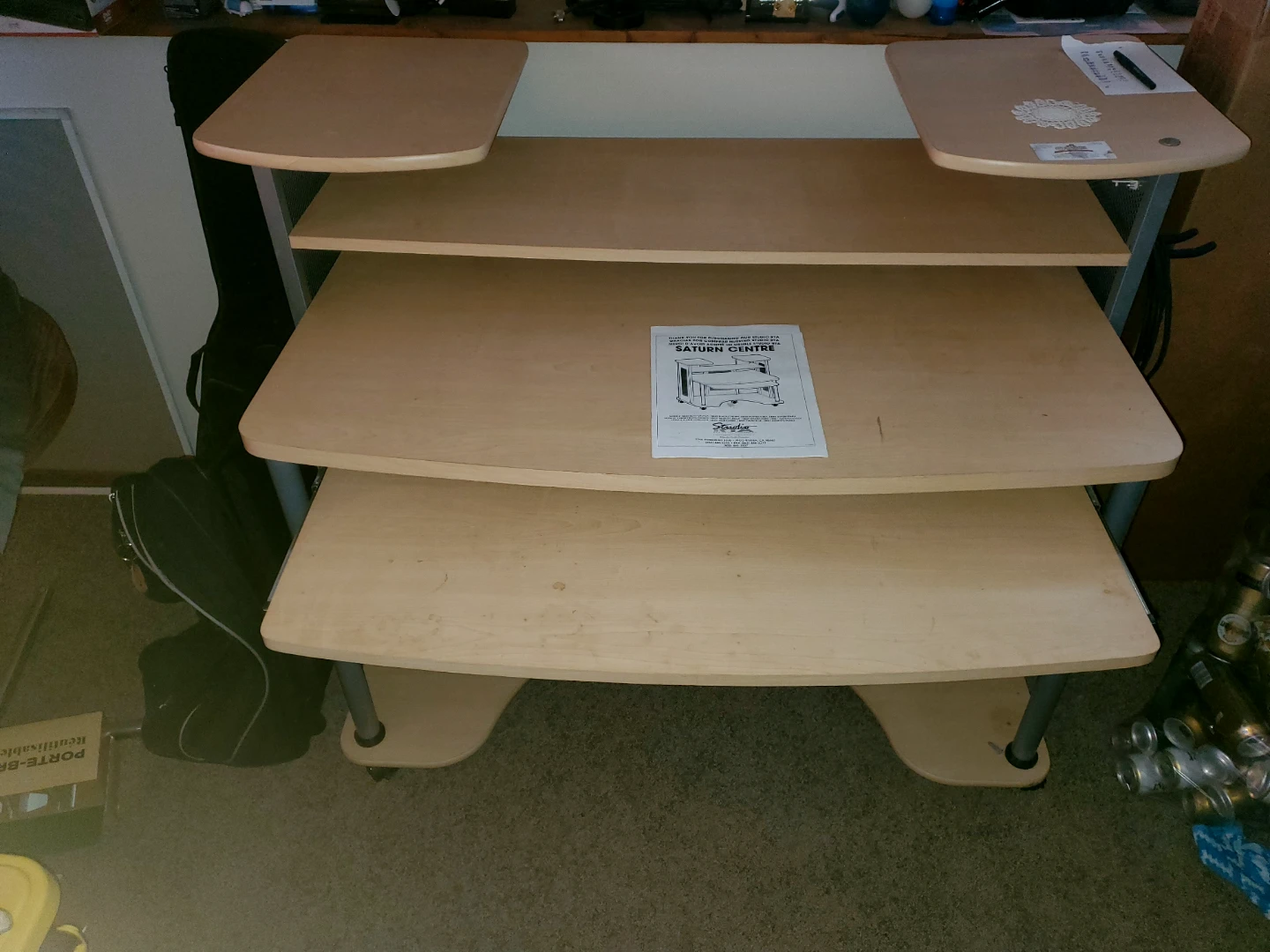 Studio RTA Saturn Centre Desk