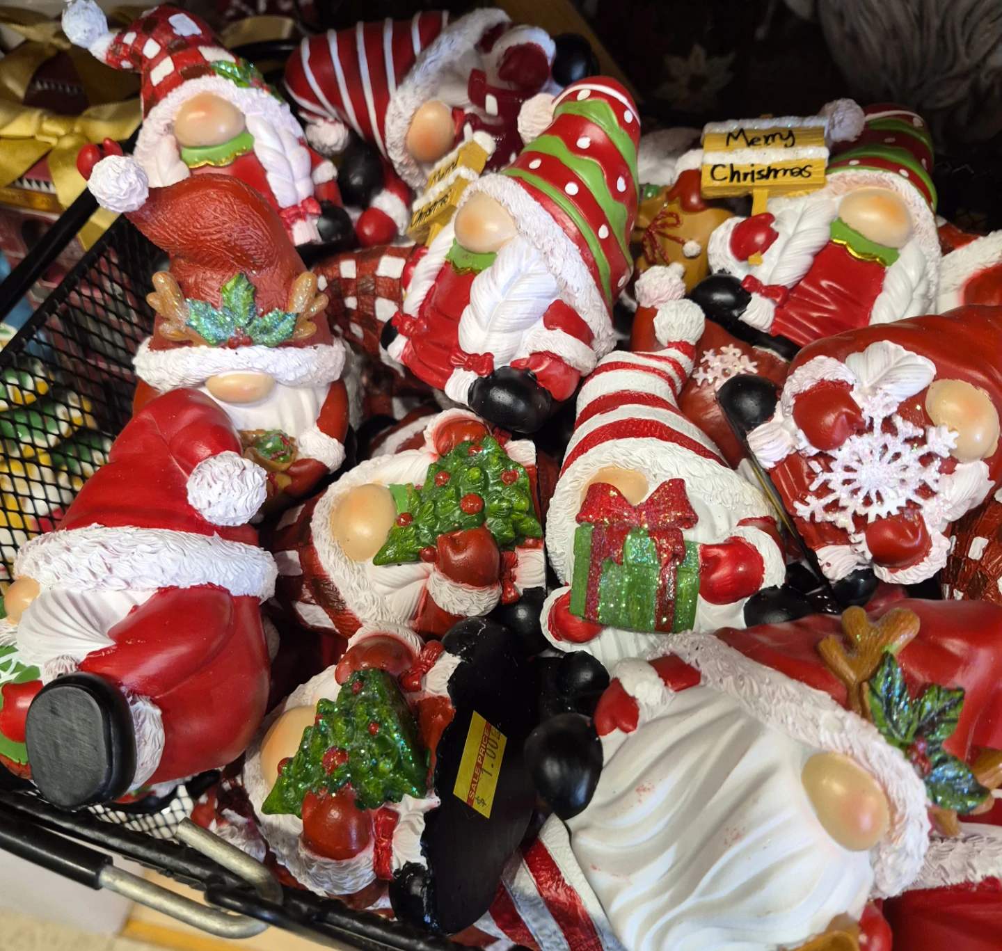 Wow $1 each New assorted Christmas Gnomes - photo 2