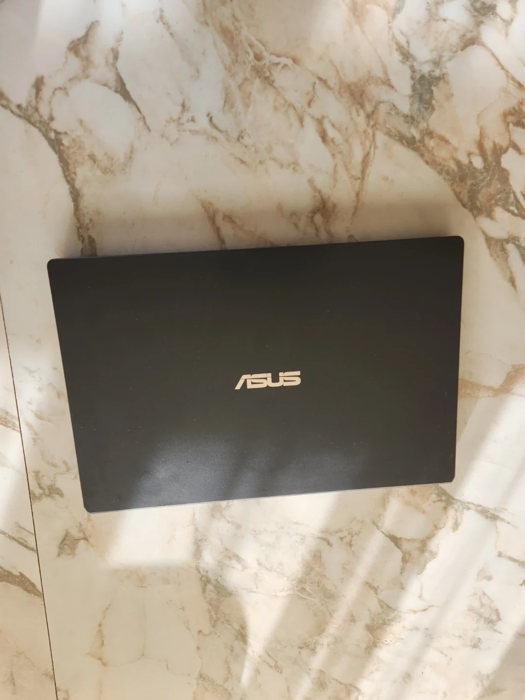 ASUS Laptop - photo 2
