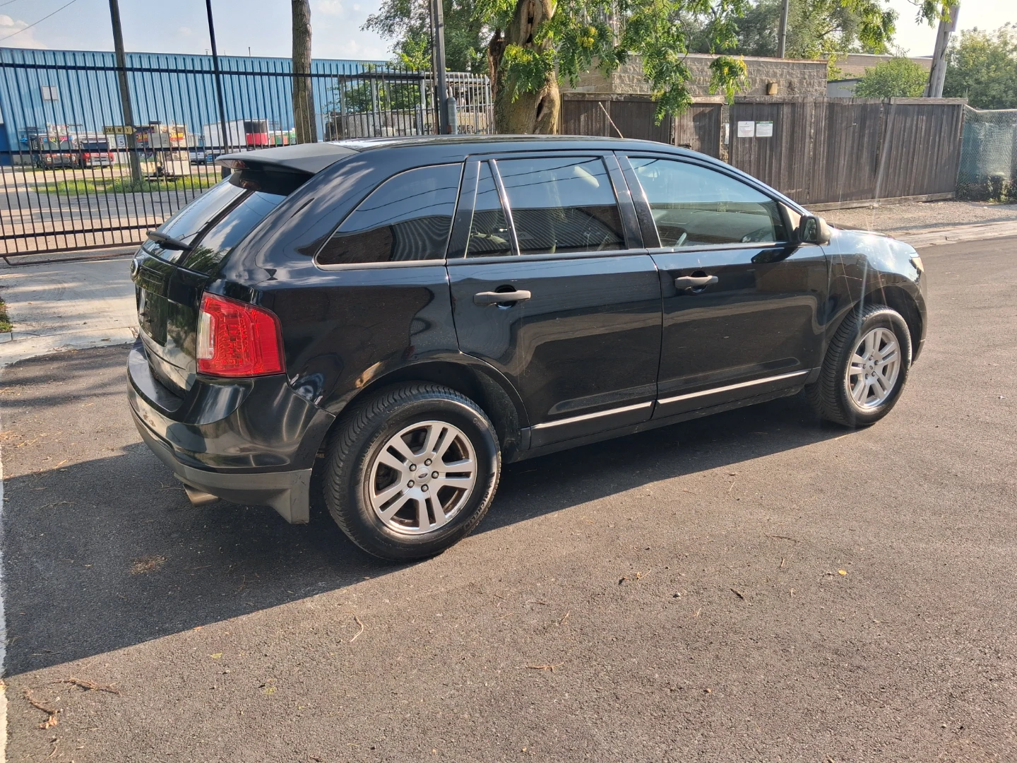Ford Edge - photo 4