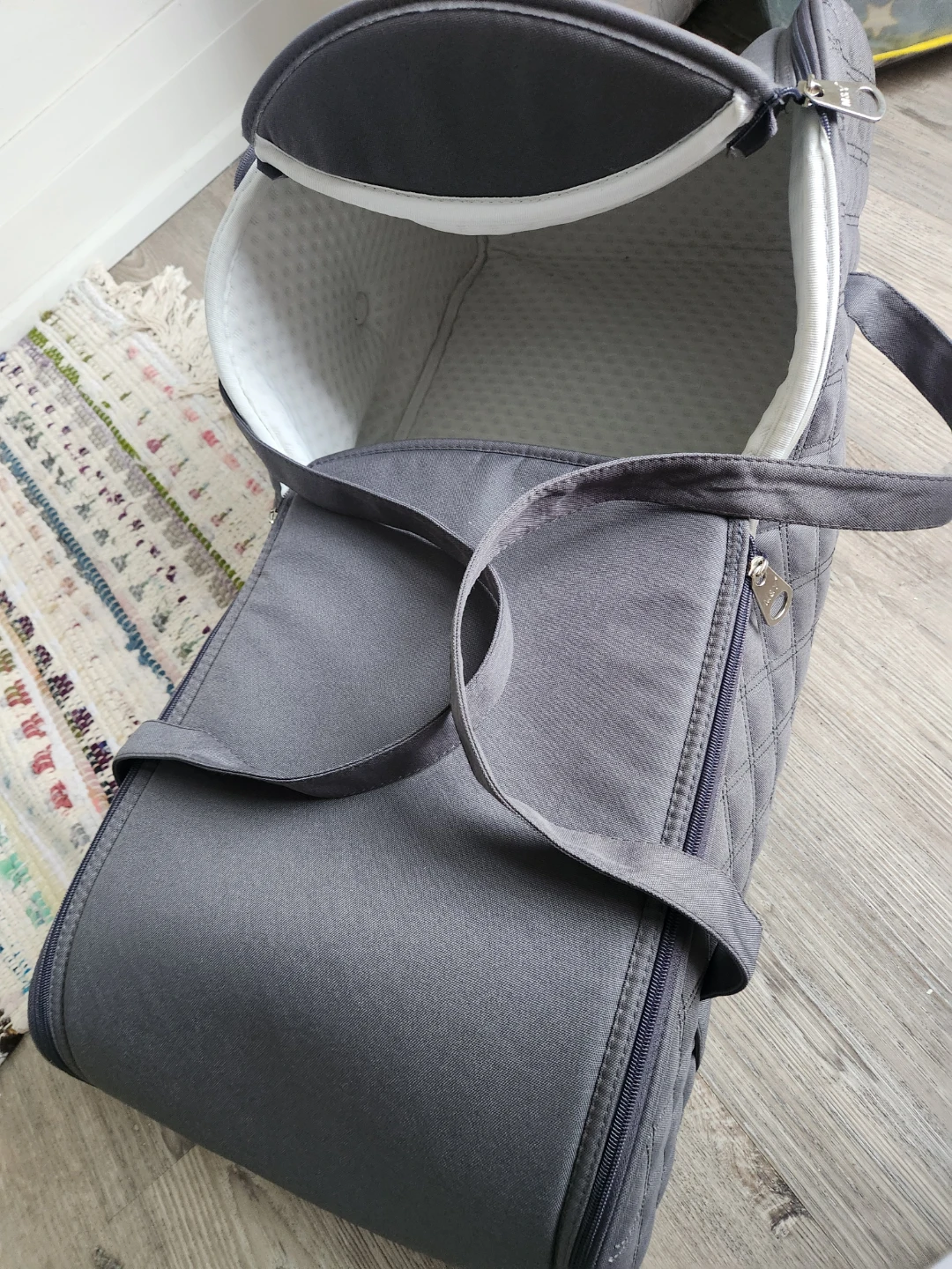 Grey Portable Baby Bassinet - photo 2