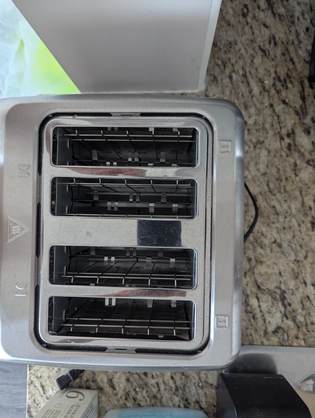 Cuisinart 4-Slice Toaster - photo 3