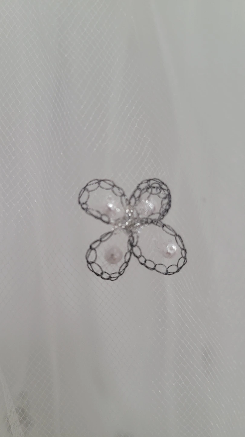 Butterfly bead wedding veil - photo 3