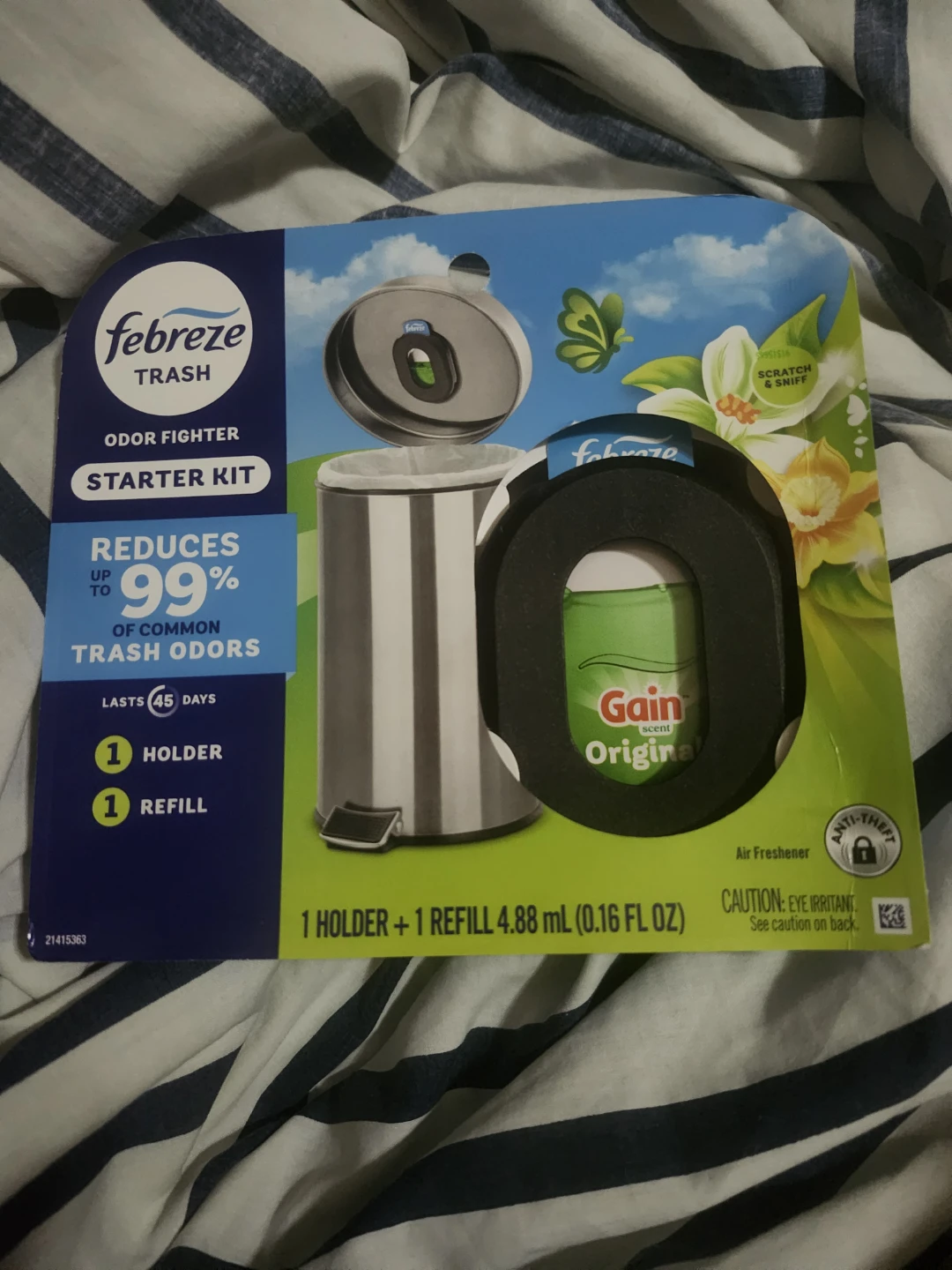 Febreze Trash Odor Fighter Starter Kit with Gain Original Scent