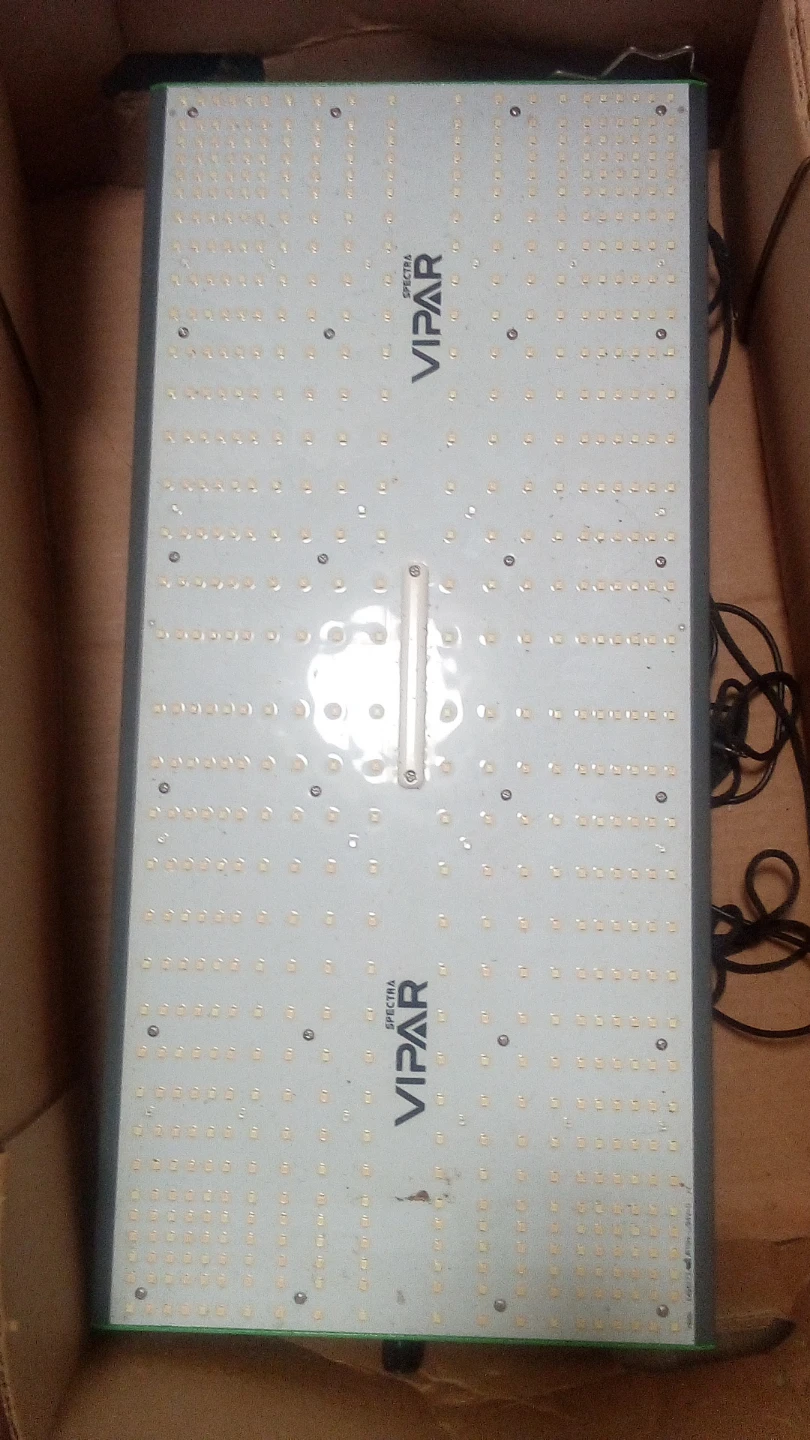 Vipar Spectra LED Grow Light