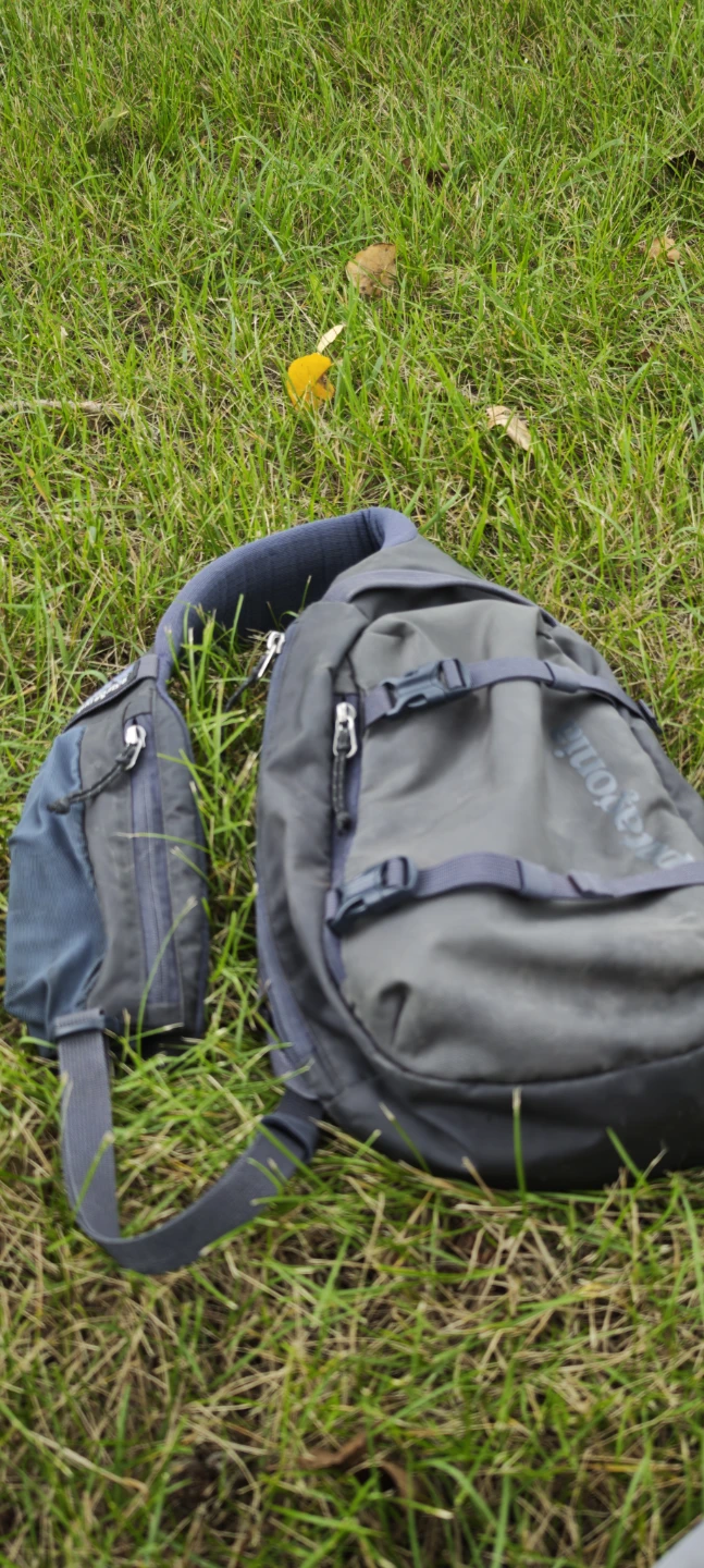 Patagonia Sling bag. For men and women