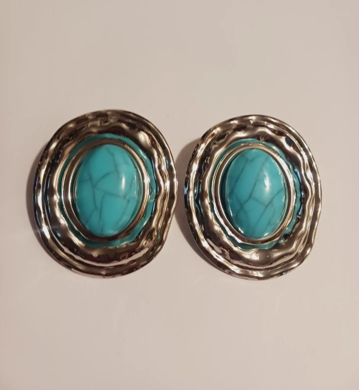 New !! Turquoise & Silver Tone Round Statement Earrings