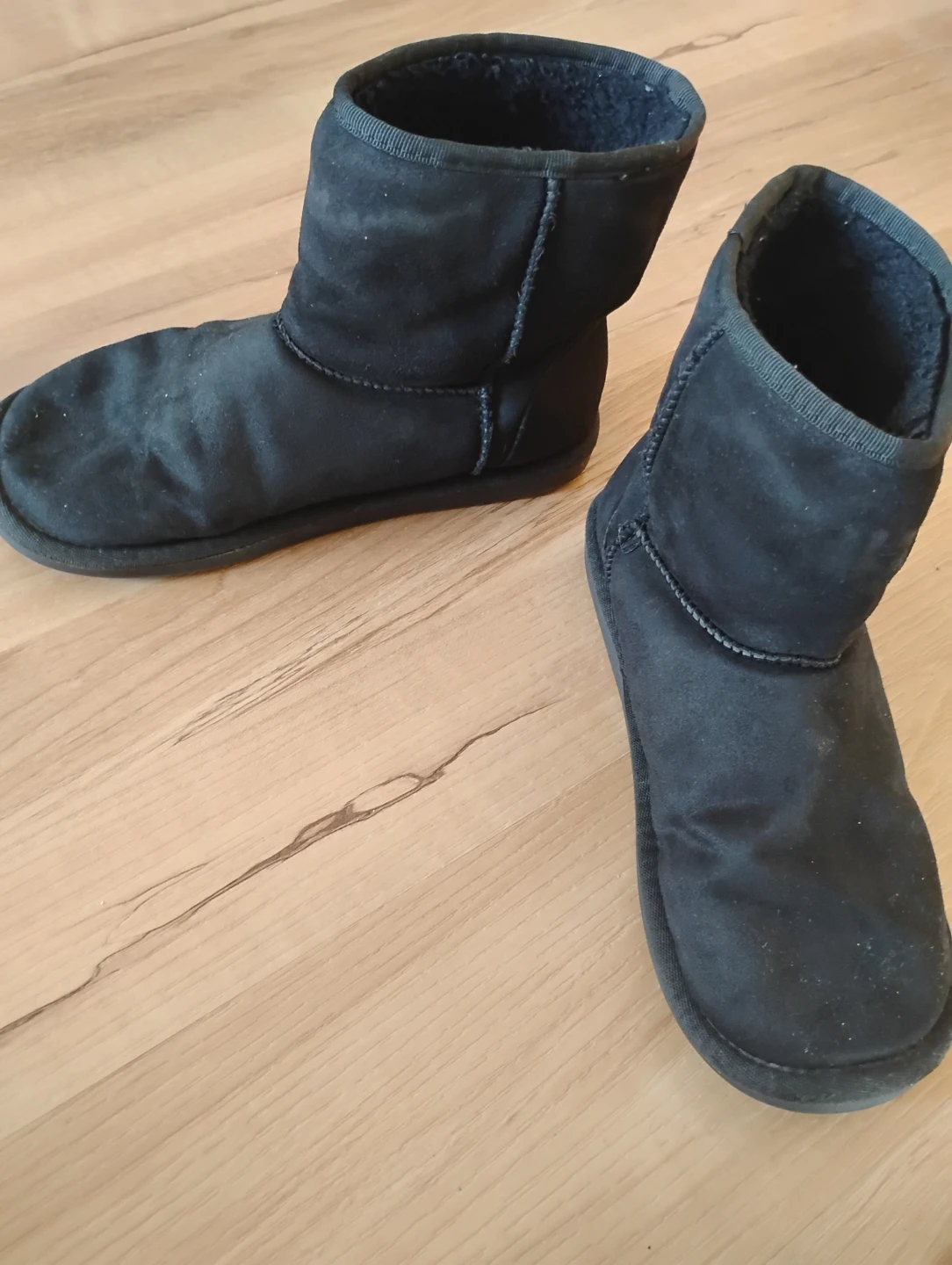 Black Ugg Style Boots - photo 2