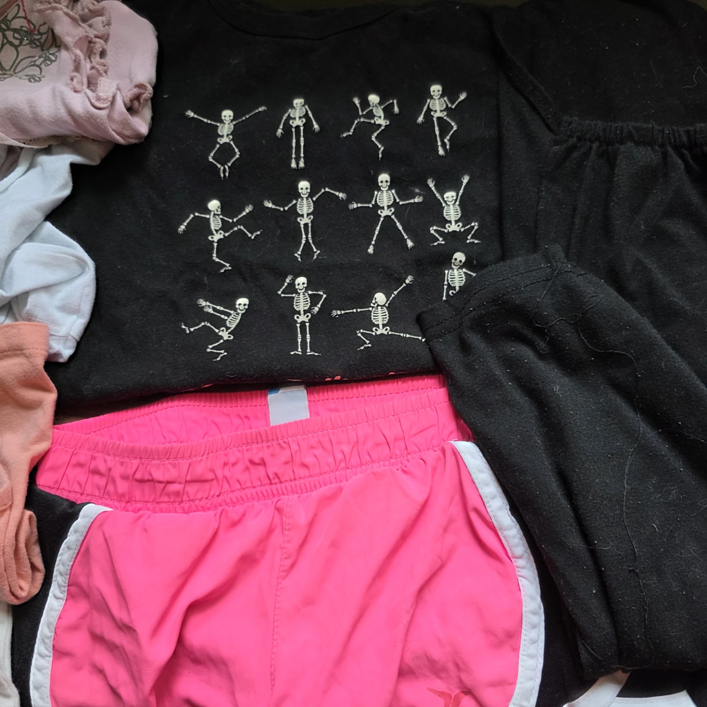 Girls Clothing Lot 6/8 size 20 pieces 1.75 dollar per piece - photo 3