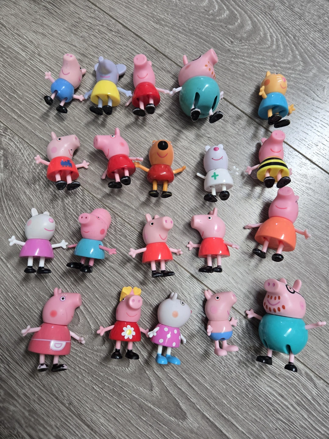 Peppa pig figures
