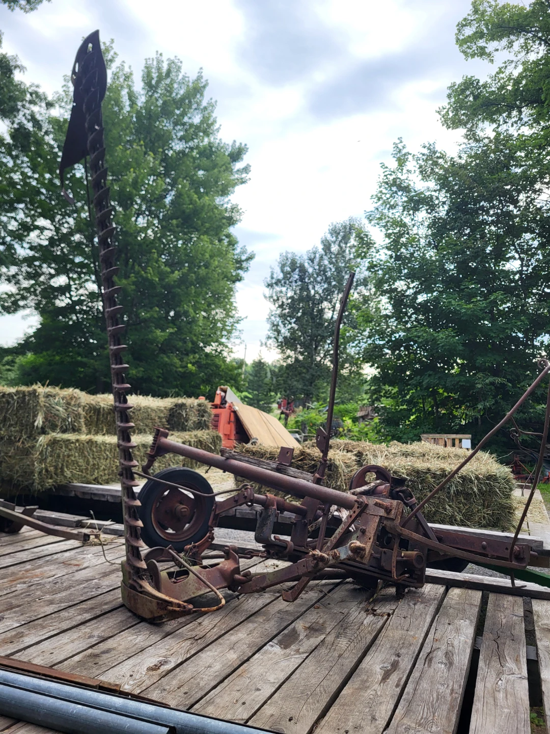 Farm Hay Mower Attachment Lawn Ornament - photo 2