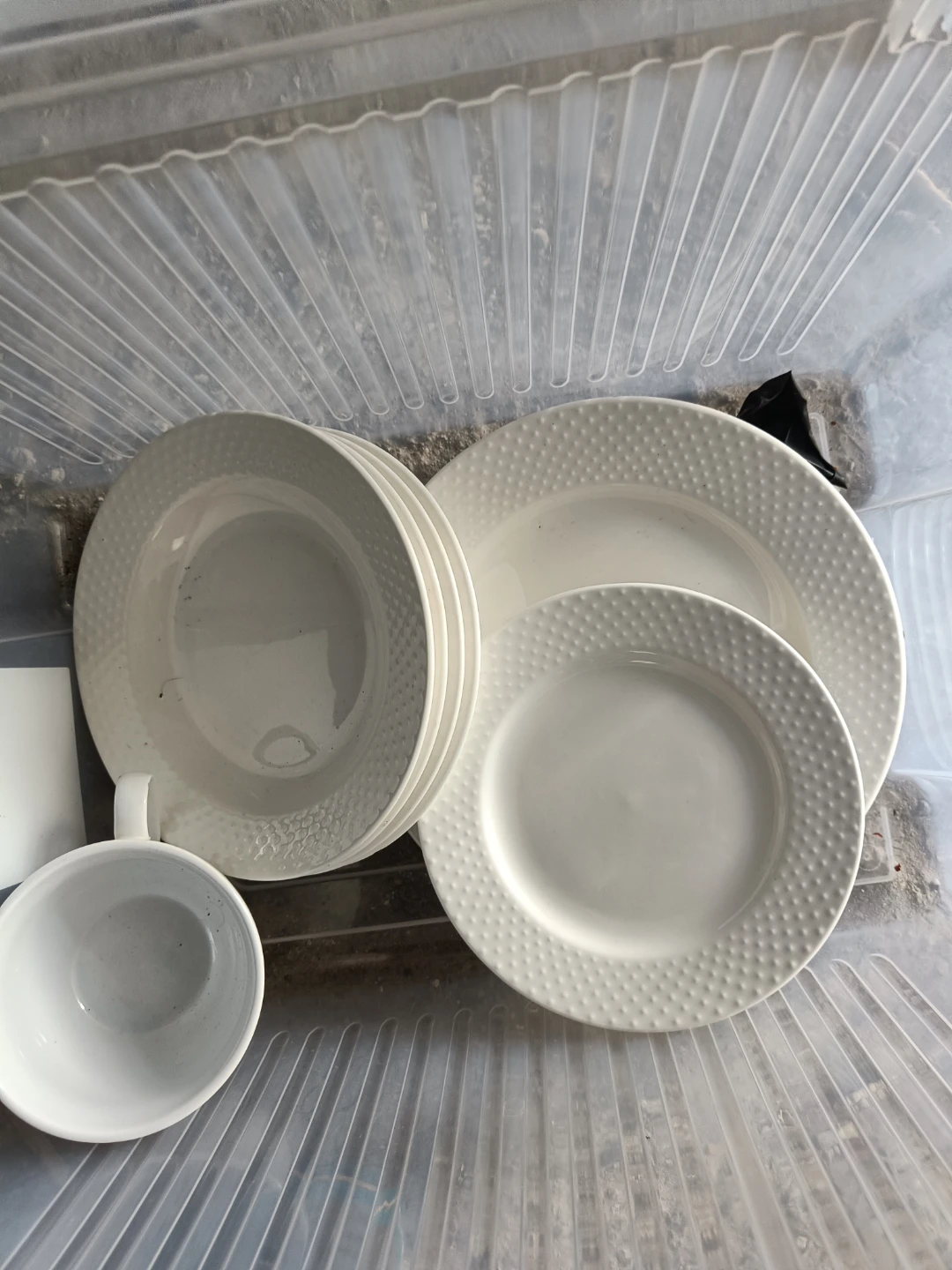 White Ceramic Dinnerware Set