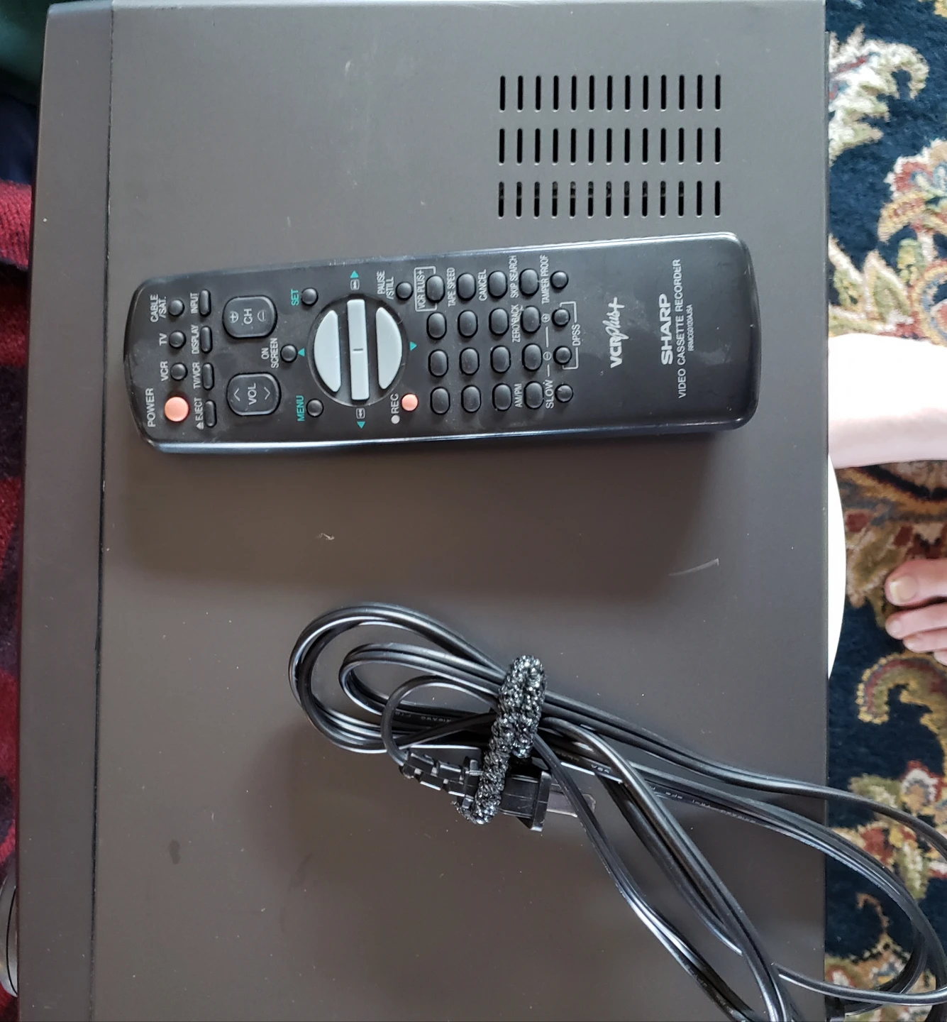 Sharp VC-H958U VCR - photo 2
