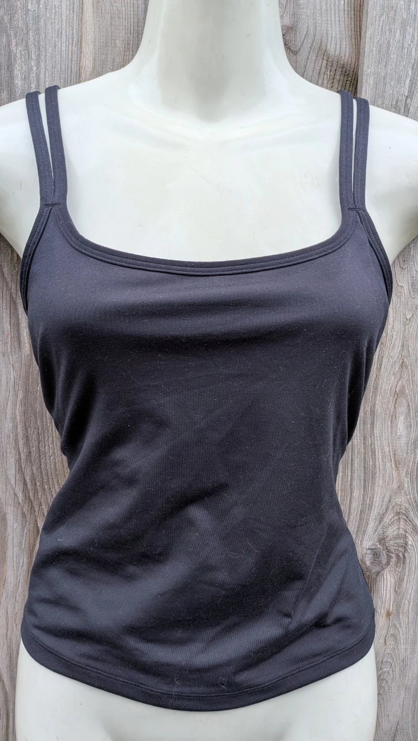 Ladies Under Armour Black Tank Top sz Medium - photo 3