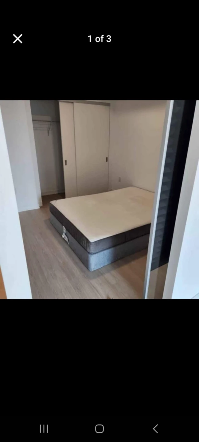 Queen mattress with box