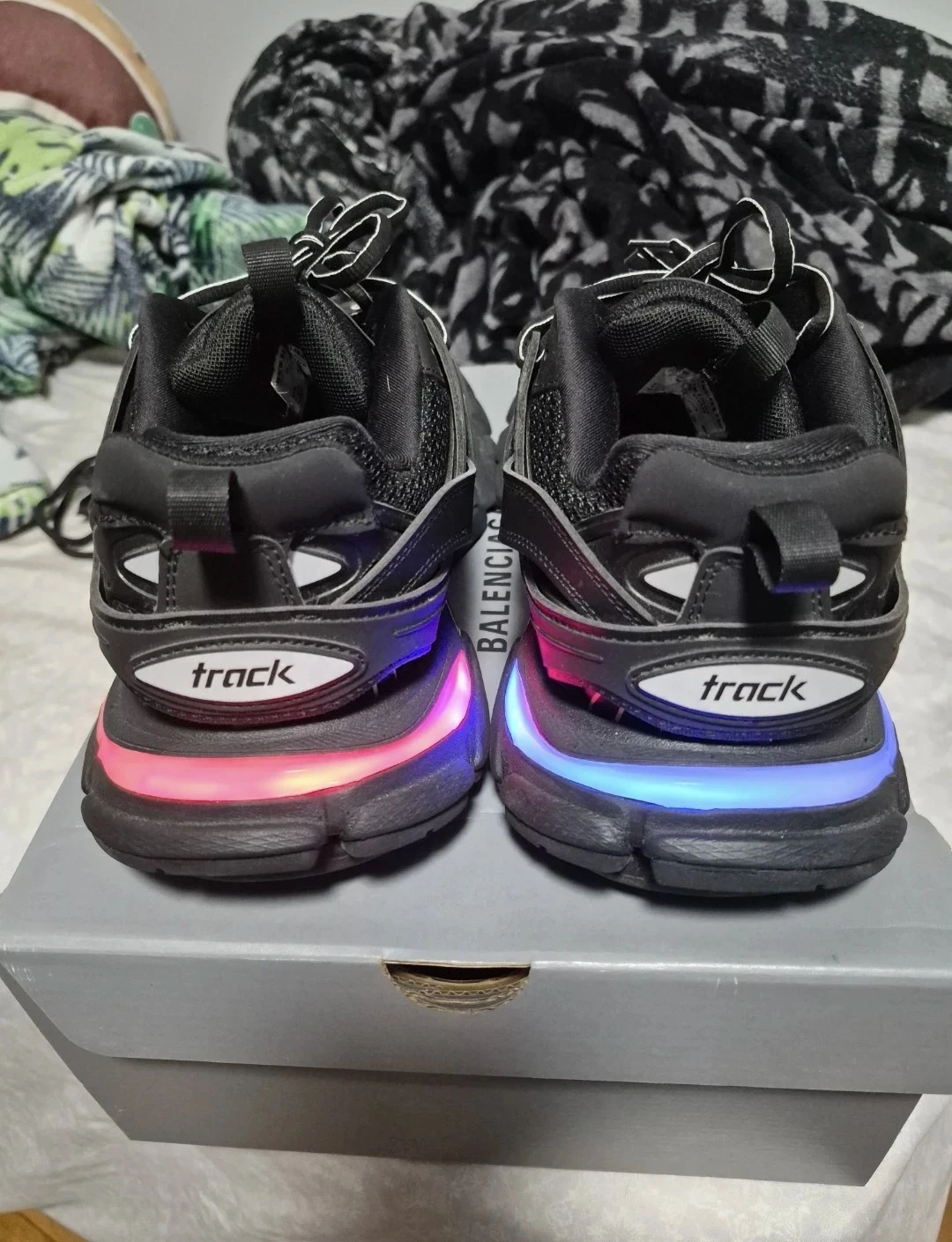 Balenciaga Track Runner Led - photo 5