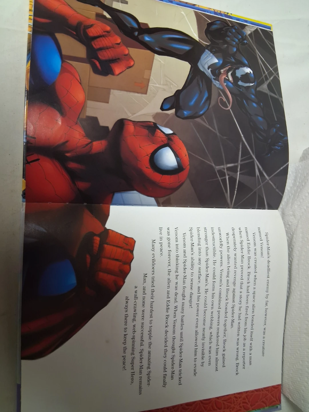 Marvel Heroes Battling the Bad Guys DVD and Book - photo 2