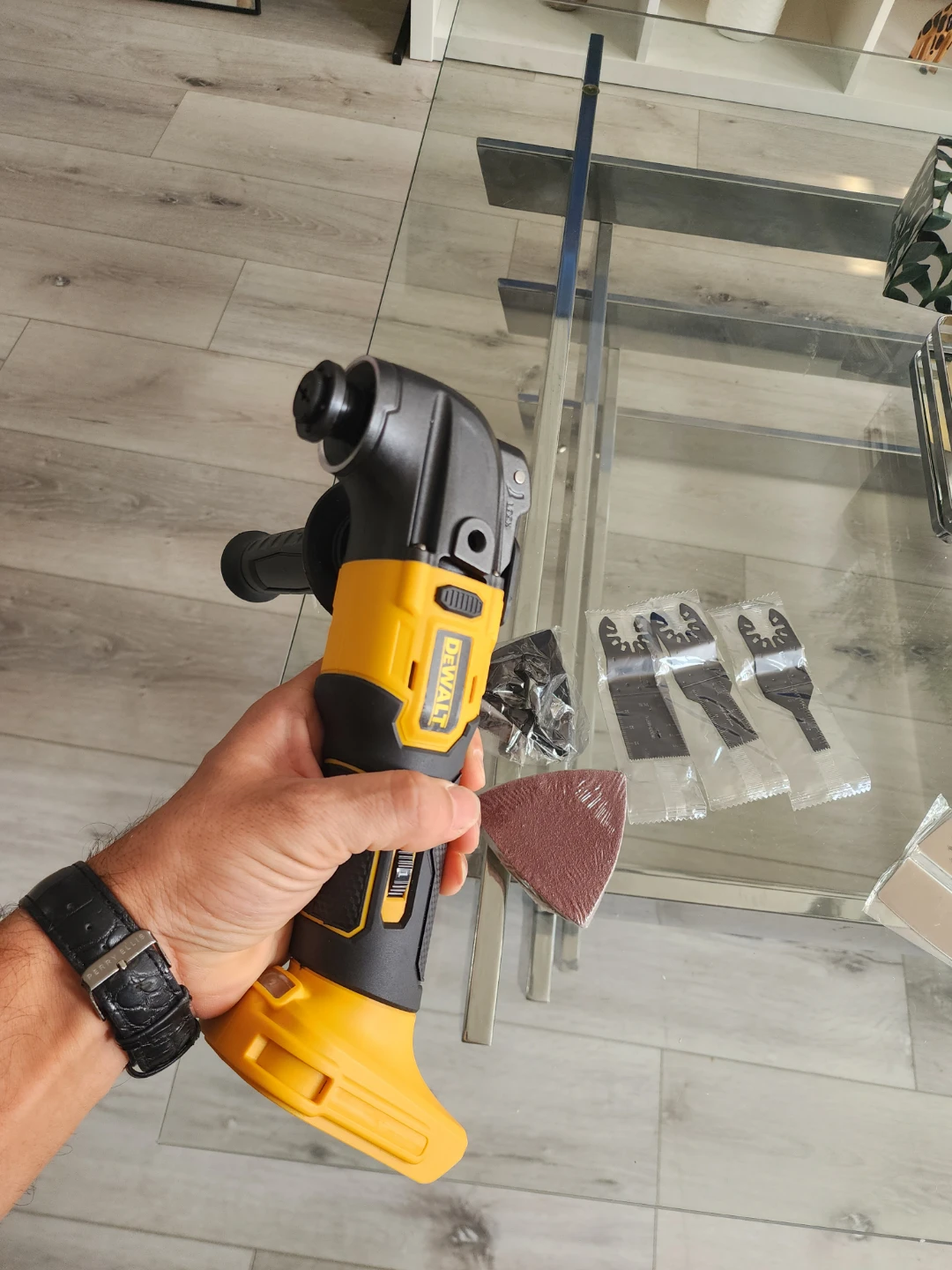 DeWalt Oscillating Multi-Tool - photo 3
