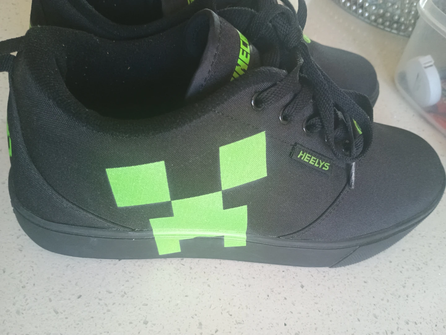 Heelys x Minecraft Creeper Wheeled Shoes