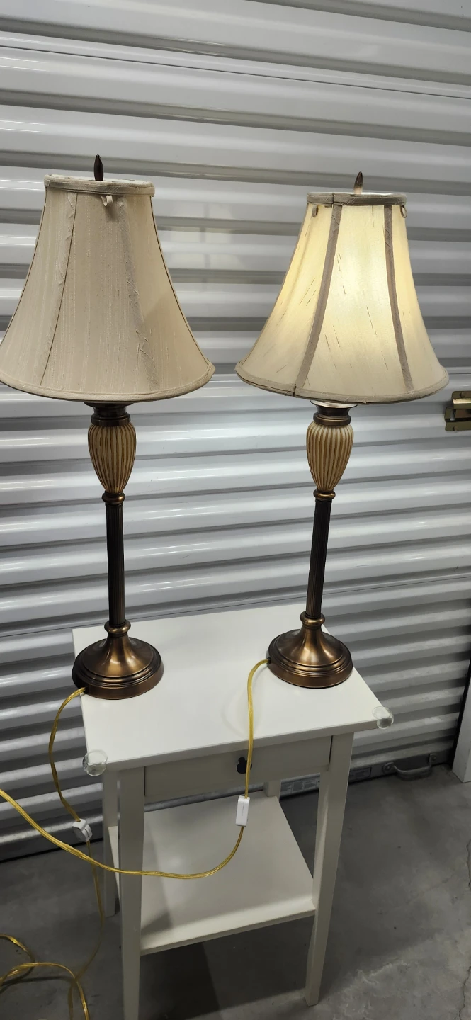 Pair of Table Lamps - photo 2