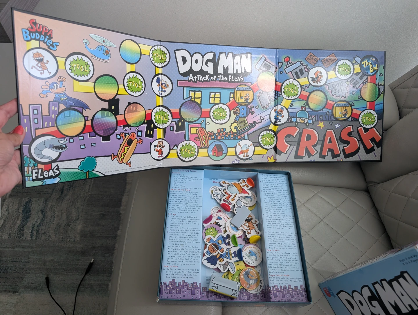 Dog Man Attack of the Fleas Board Game - photo 2