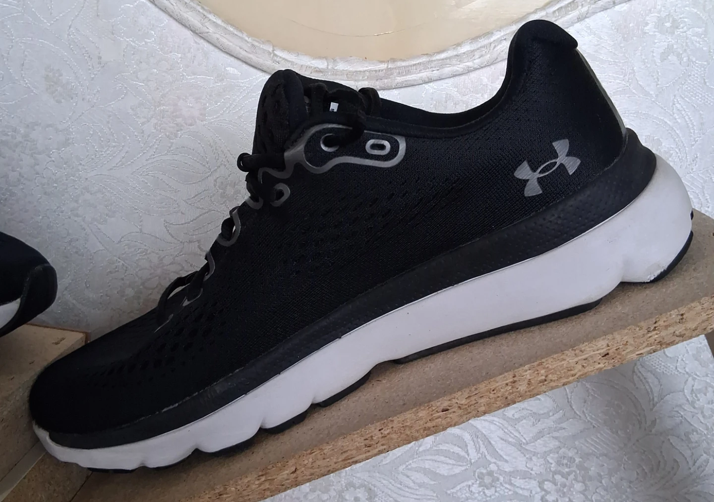 Under Armour HOVR Infinite 4 Running Shoes