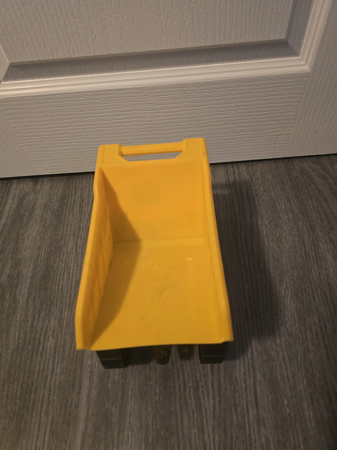 CAT Toy Dump Truck - photo 4