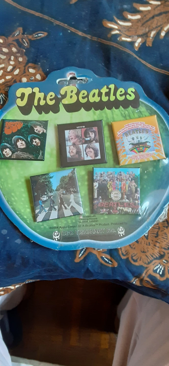 Vintage Beatles collectors pins