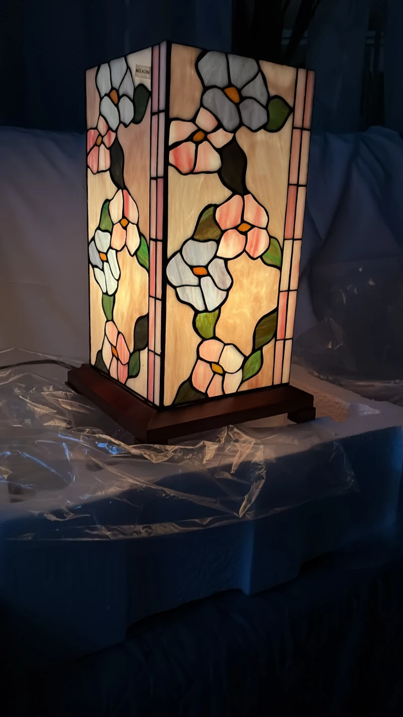 Stained Glass Table Lamp with Floral Design Tiffany Style