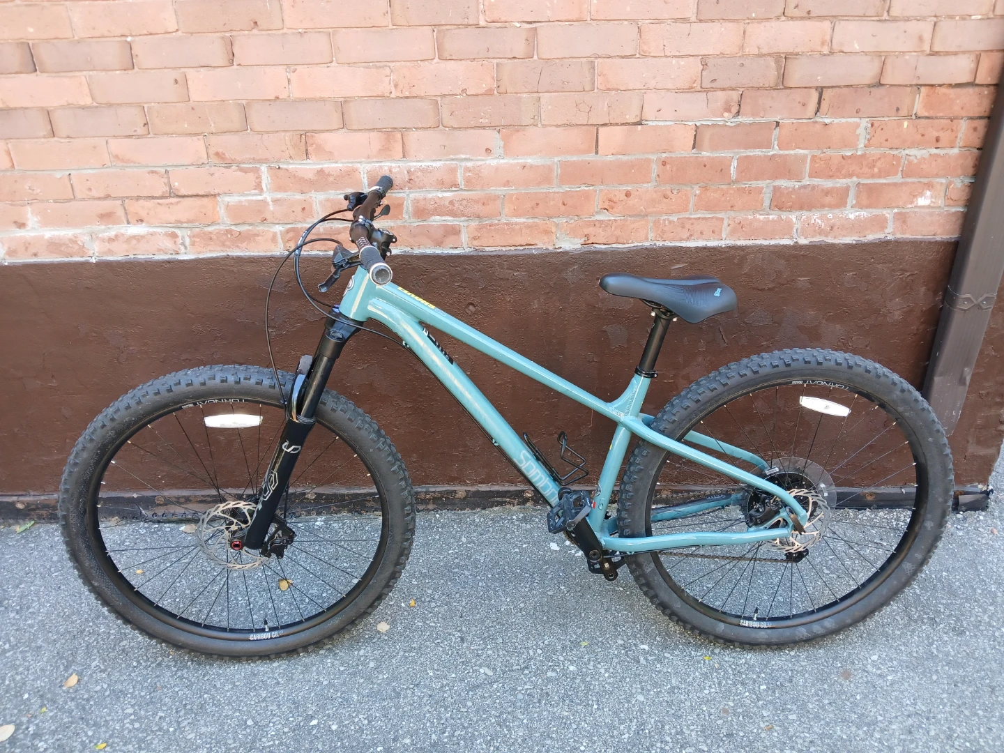 Sombrio Shovel 3 Mountain Bike - Pickup Only