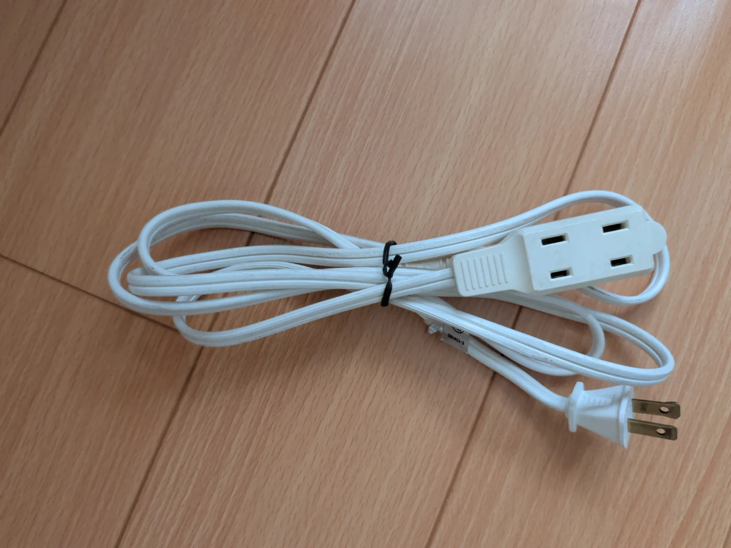 White 3-Outlet Power Strip Extension Cord