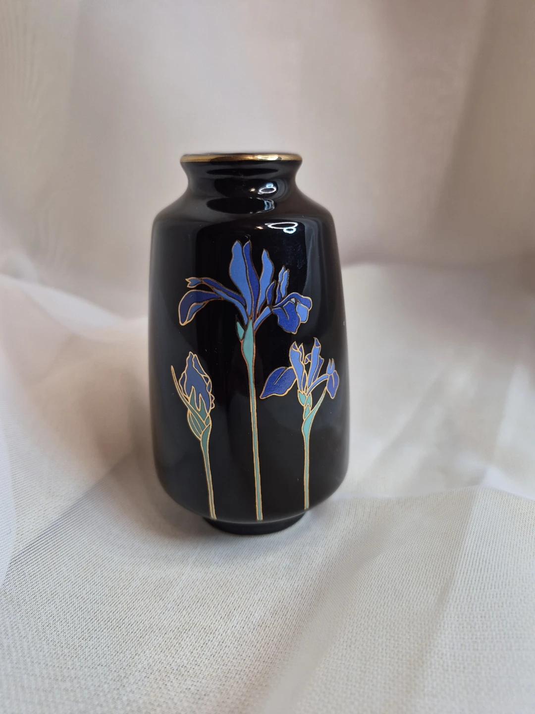 Otagiri Japanese Blue Iris Vase Black Vase w Blue - photo 2