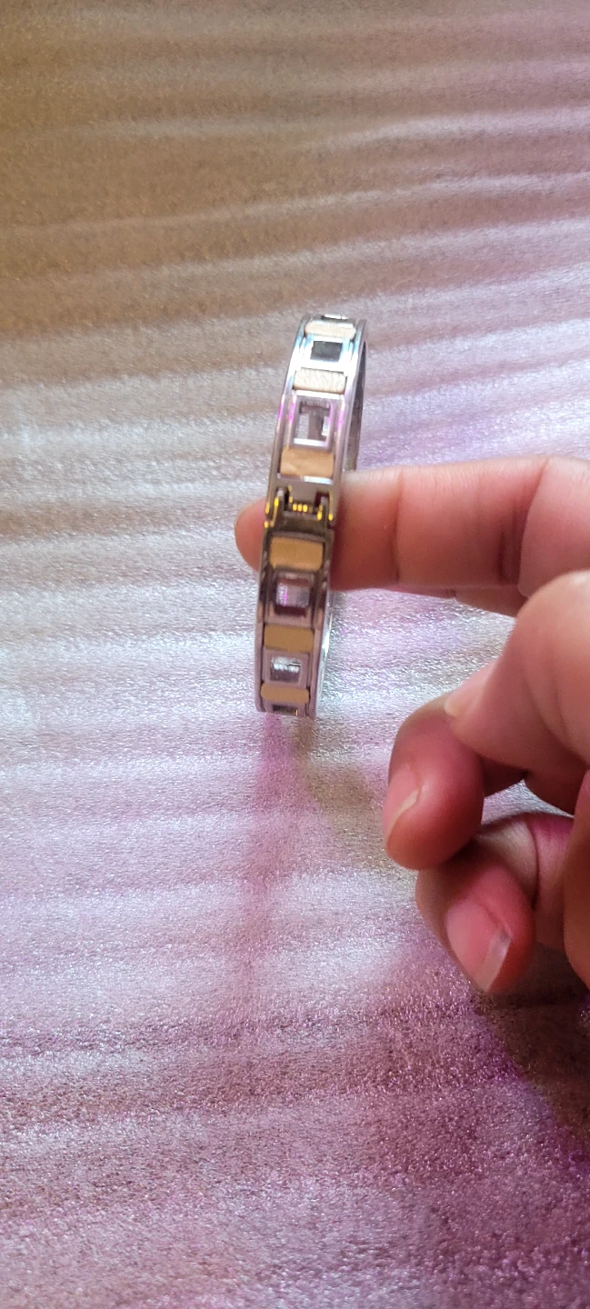Silver and Gold Tone Cuff hinged Bracelet - photo 5