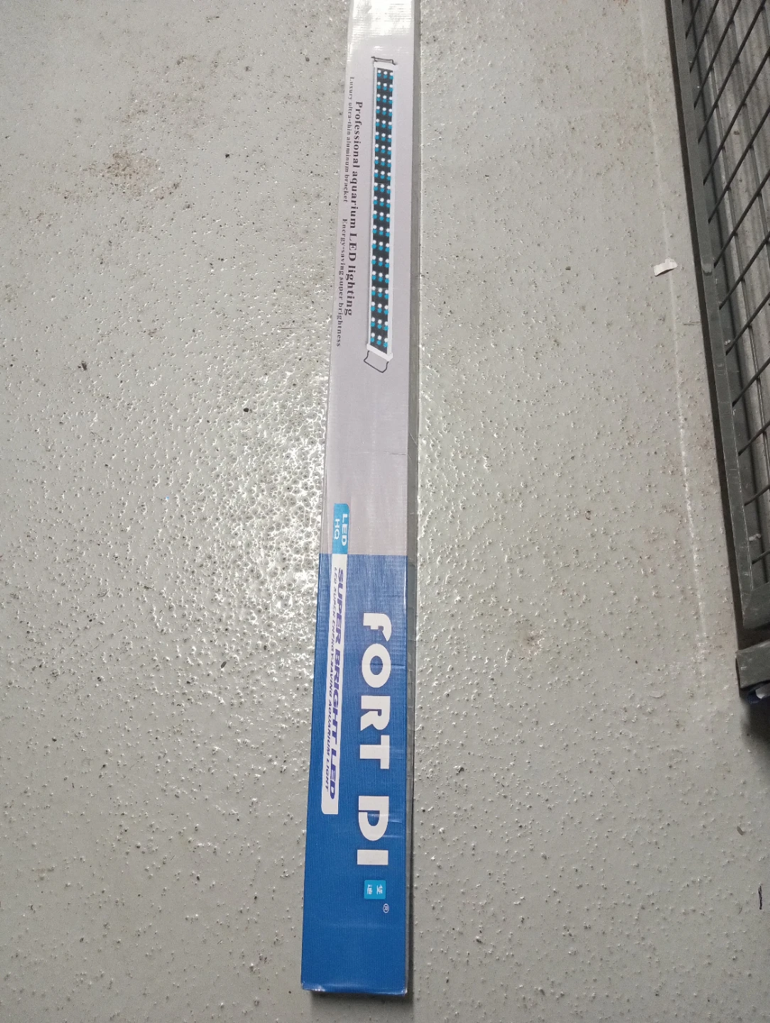Aquarium LED Lighting 100-110 cm and pumper $30. Moving sales. - photo 4