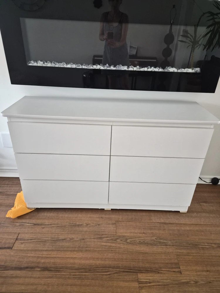 White 6-Drawer Dresser