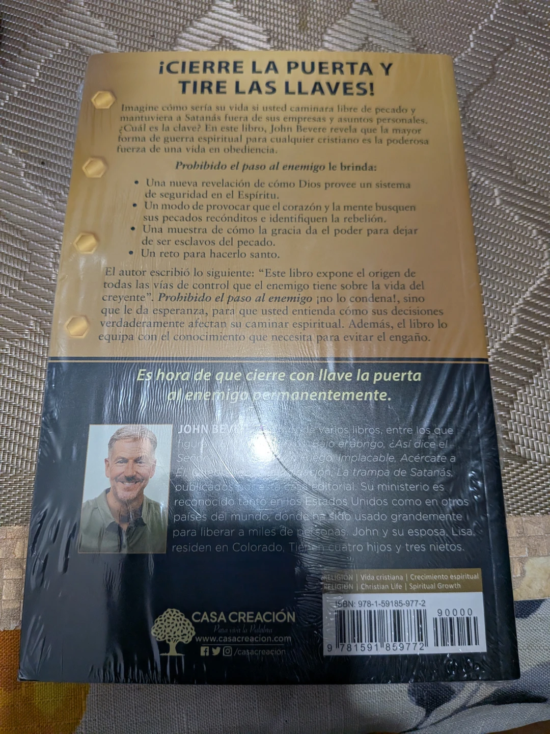 Prohibido el Paso al Enemigo Book by John Bevere - photo 2