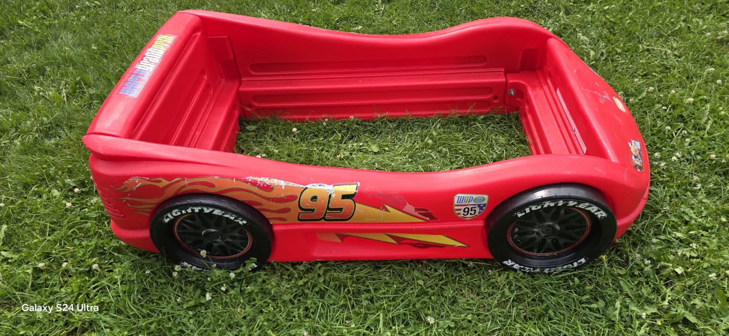 Little Tikes Lightning McQueen Car Bed Frame - photo 5