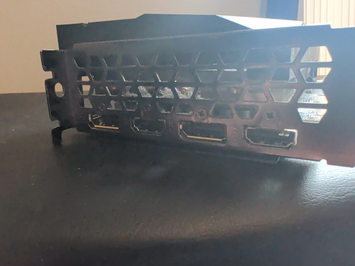 Gigabyte GeForce RTX 3070 Gaming OC Graphics Card - photo 3