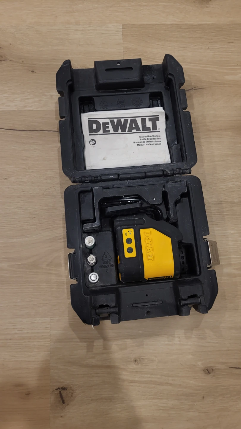 DeWalt Laser Level - photo 2