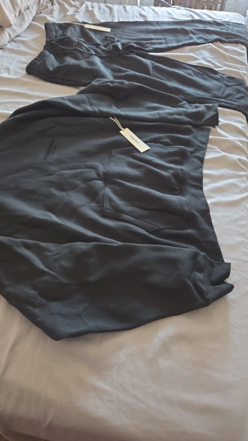 Fear of God Essentials Black Sweatpants & hoodie black - photo 2