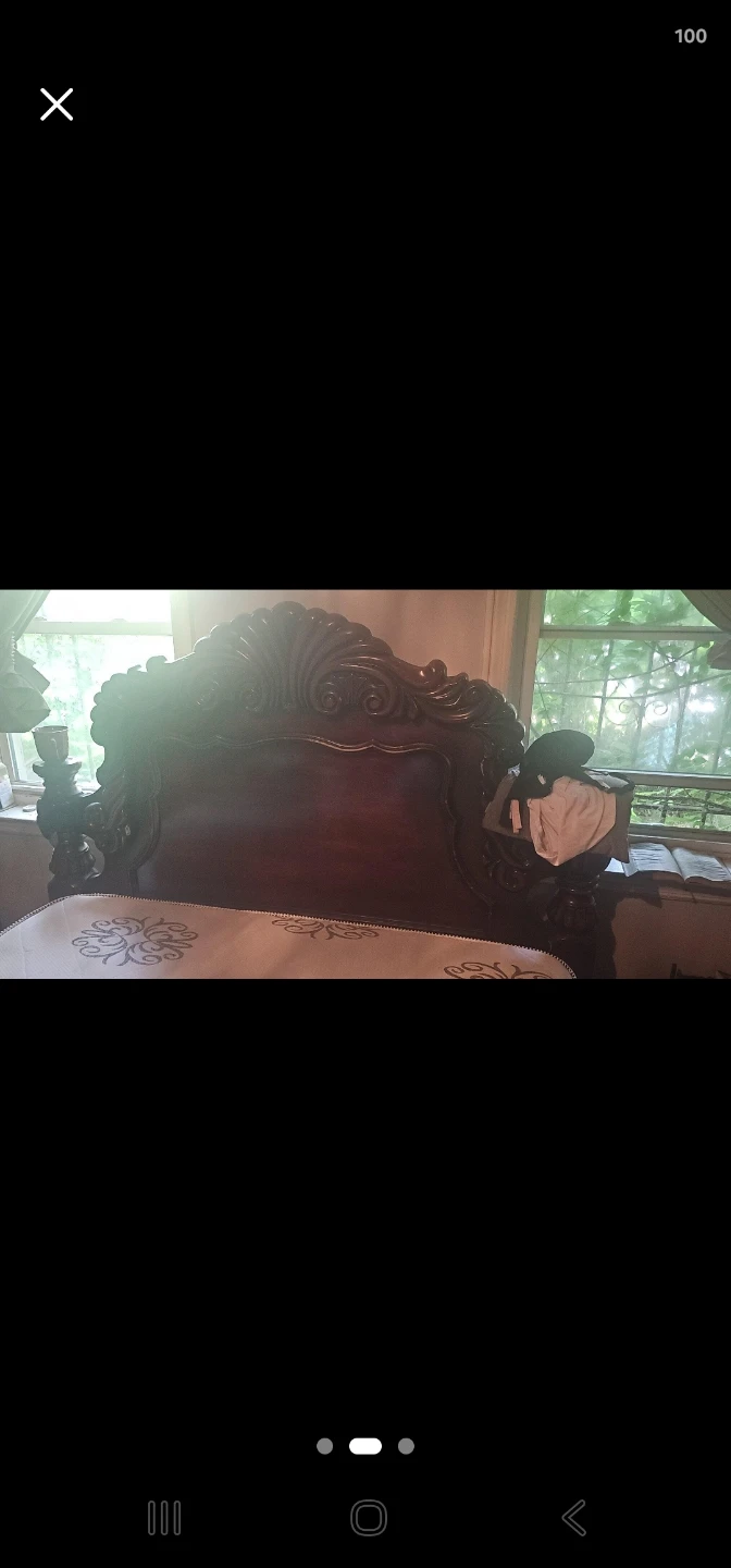 Queensize Bedroom Set! Pick up only - photo 3