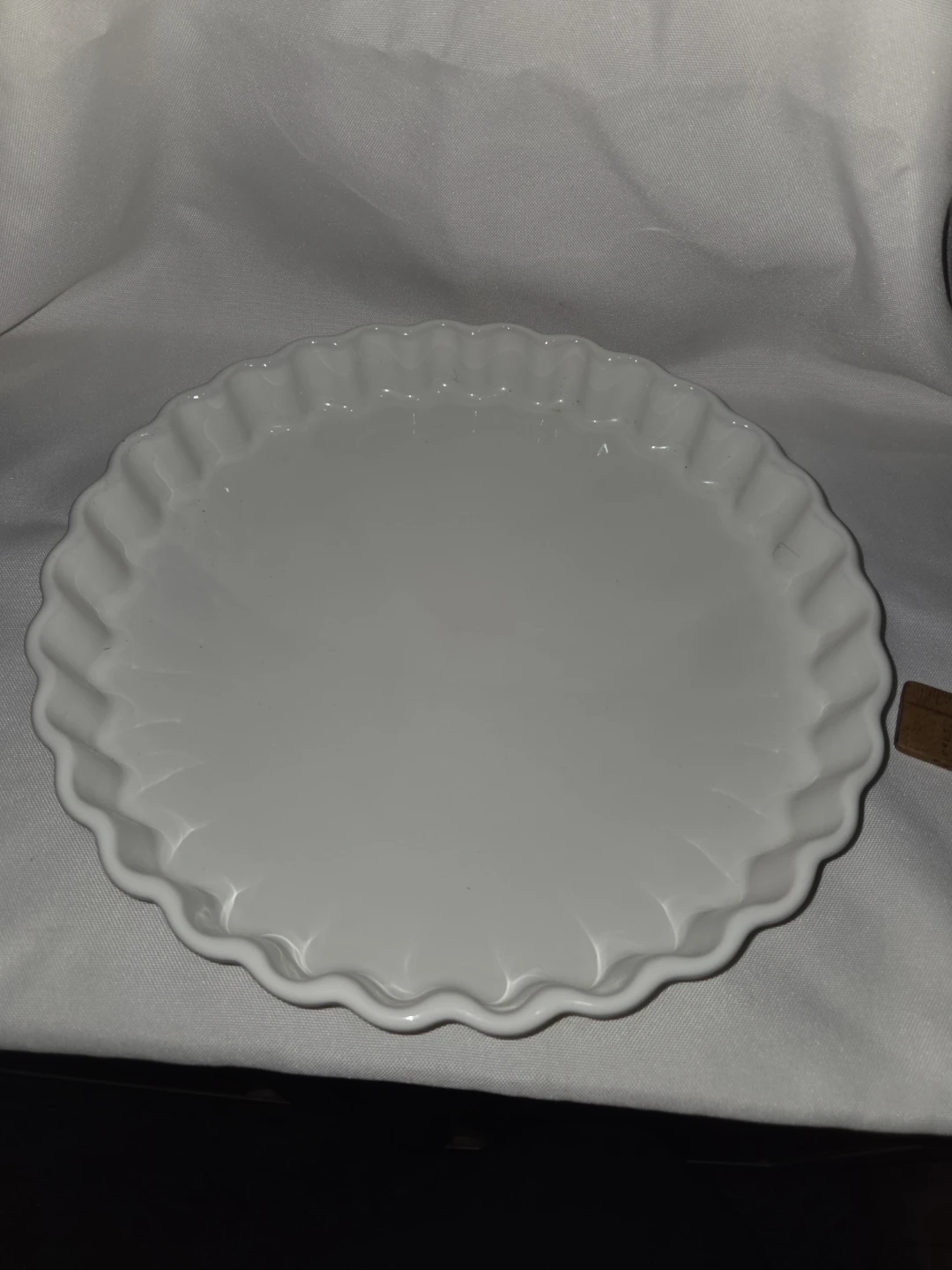 IKEA White Ruffled Pie Dish