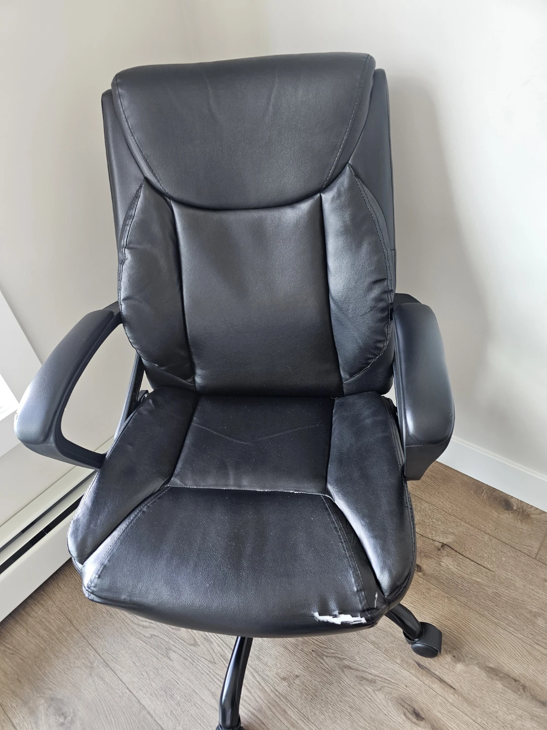 Black Office Chair - photo 3