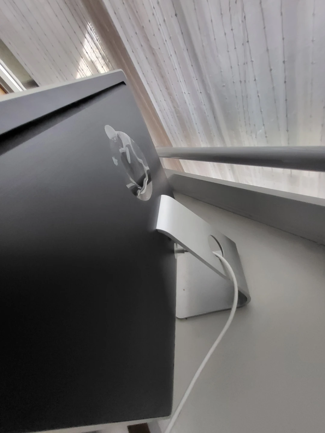 Apple iMac 20" Desktop Computer A1224 - Untested - photo 5